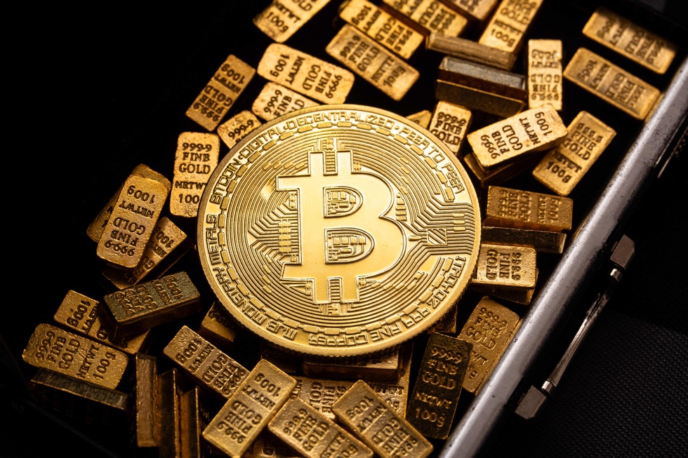Bitcoin thủng đáy 90.000 USD: Khi vàng số thất thủ trước vàng thật - 3
