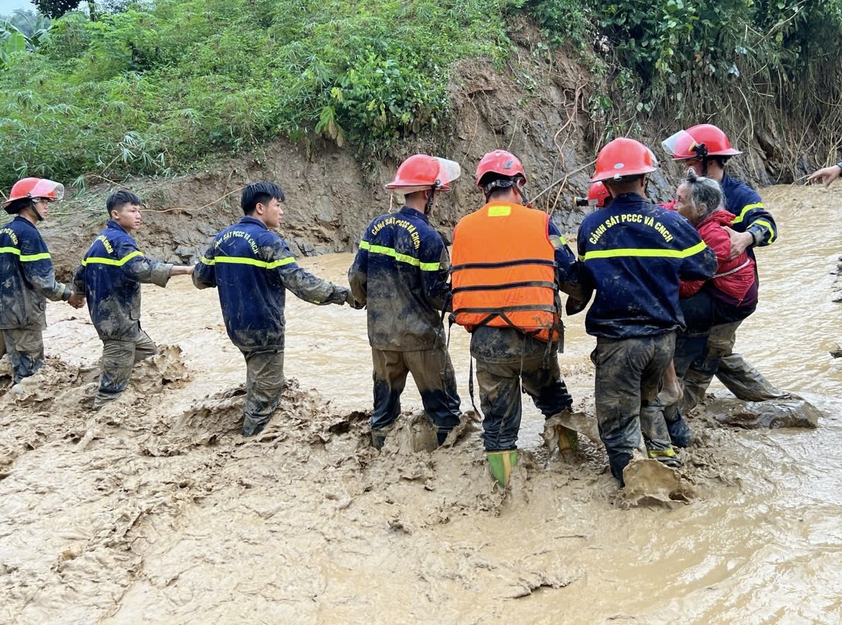 Bộ Công an phát động phong trào thi đua 'Ba nhất'- Ảnh 2.
