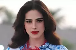 Tân Hoa hậu Hoàn vũ bị dọa giết