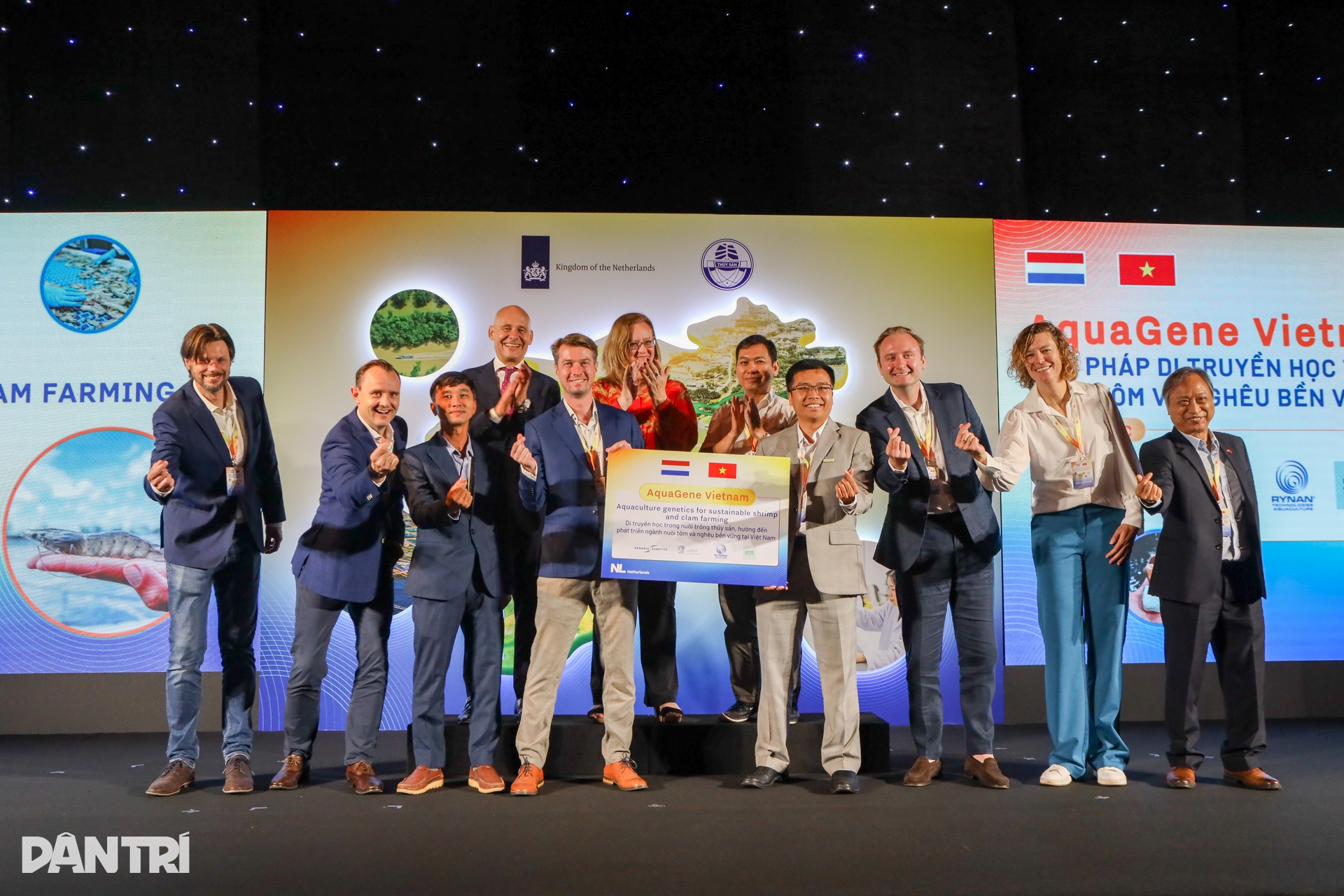 Bộ trưởng Hà Lan: Việt Nam đang dẫn đầu khu vực về phát triển cảng biển - 1