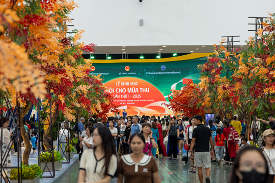 Bùng nổ mua sắm tại Bùng nổ mua sắm tại