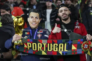 FIFA bị phản ứng dữ dội vì gây sốc với Ronaldo