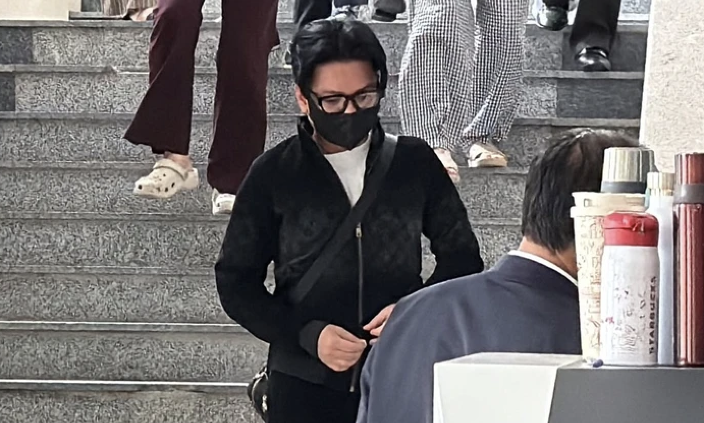 Ca sĩ Vũ Hà hối hận về vụ đánh bạc tại khách sạn Pullman Hà Nội - Ảnh 1.