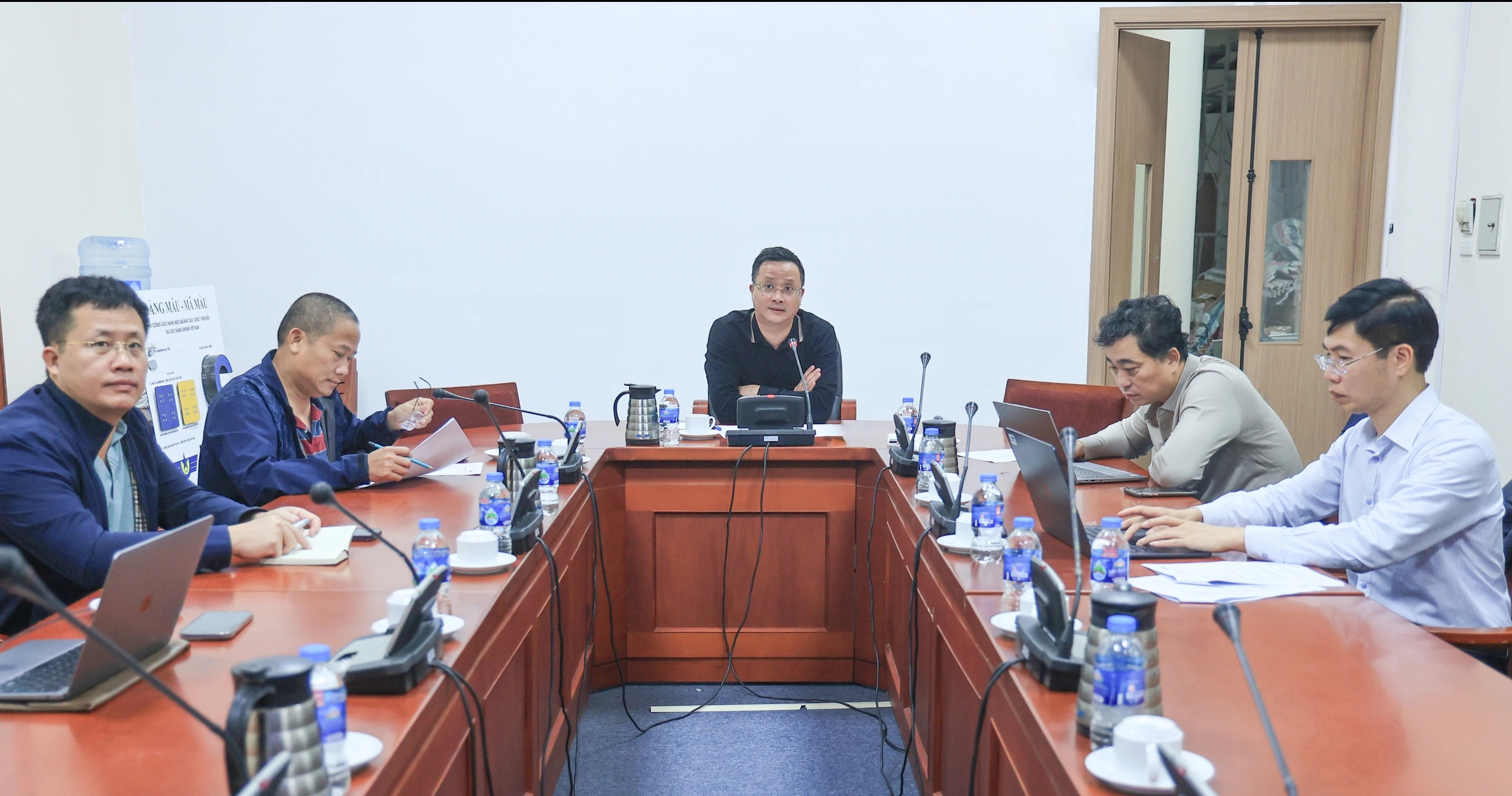 Các chuyến bay có hoãn, hủy? 1 81 máy bay Airbus phải thay khẩn hệ thống phần mềm: Các chuyến bay có hoãn, hủy? - Ảnh 1.