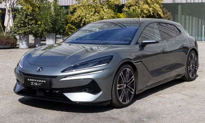Denza - thương hiệu thuộc BYD - đã giới thiệu mẫu Z9 GT ở Milan, Italy, hồi tháng 4. Ảnh: Denza
