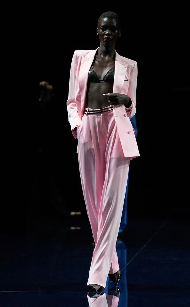 Cách phối đồ nhiều lớp giúp đạt ‘điểm 10’ phong cách thu đông- Ảnh 3.