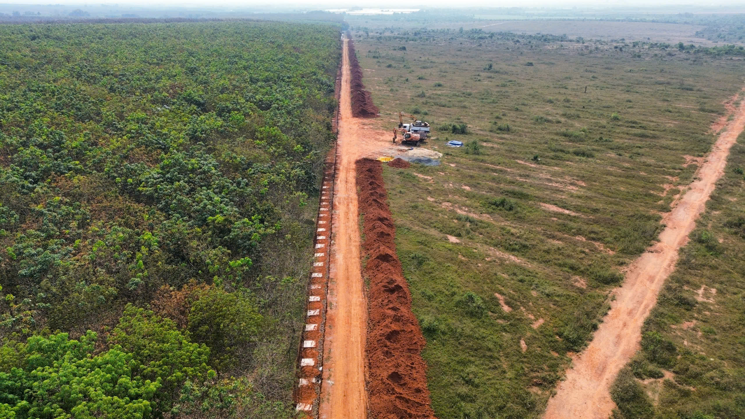 Cạnh sân bay Long Thành có 3 khu công nghiệp sắp khởi công - Ảnh 1.