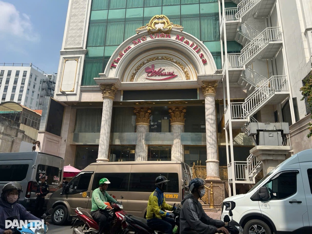 Cảnh sát có mặt tại hàng loạt thẩm mỹ viện Mailisa trên cả nước - 1