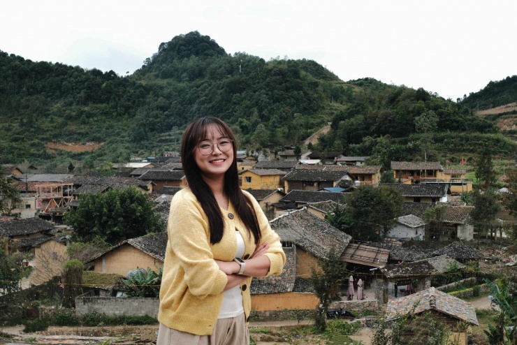 Huyền Trang vừa có 2 ngày 1 đêm khám phá Lô Lô Chải. Ảnh: Trang Tròn