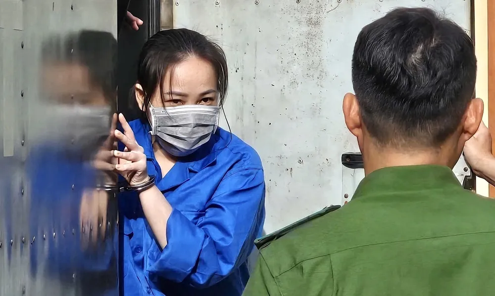 đầu độc 15.jpg