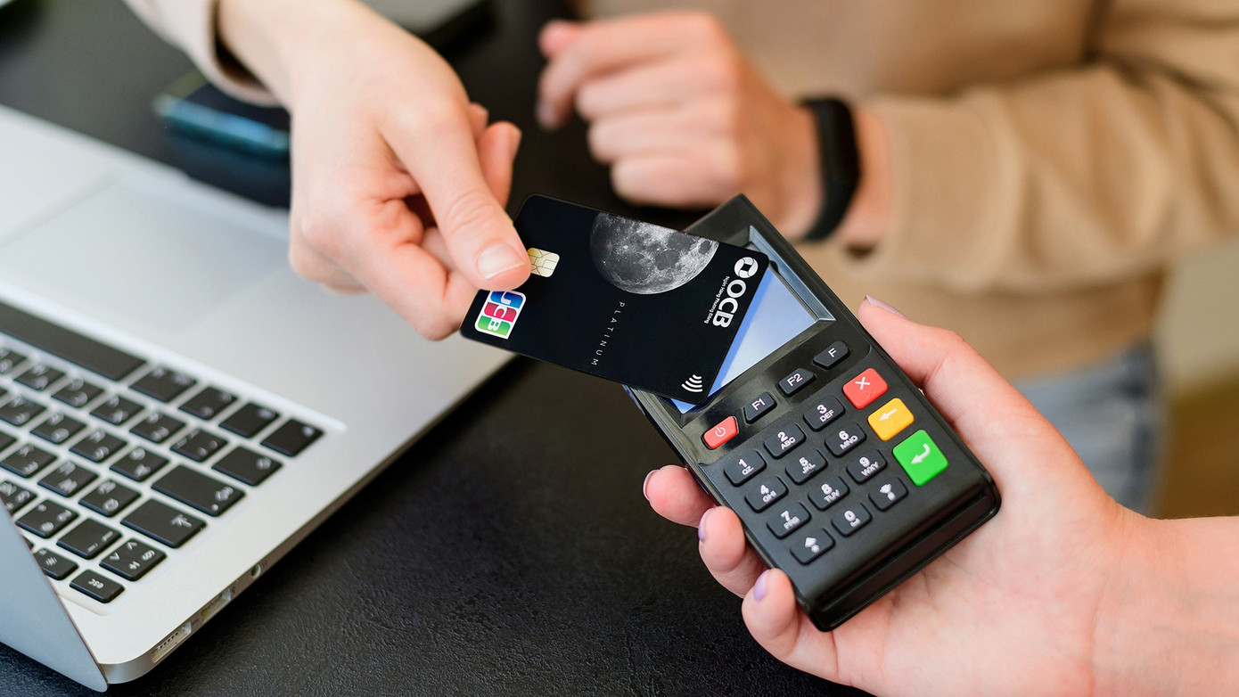 “Chìa khóa” chi tiêu thông minh và hiện đại cho giới trẻ - Ảnh 1.