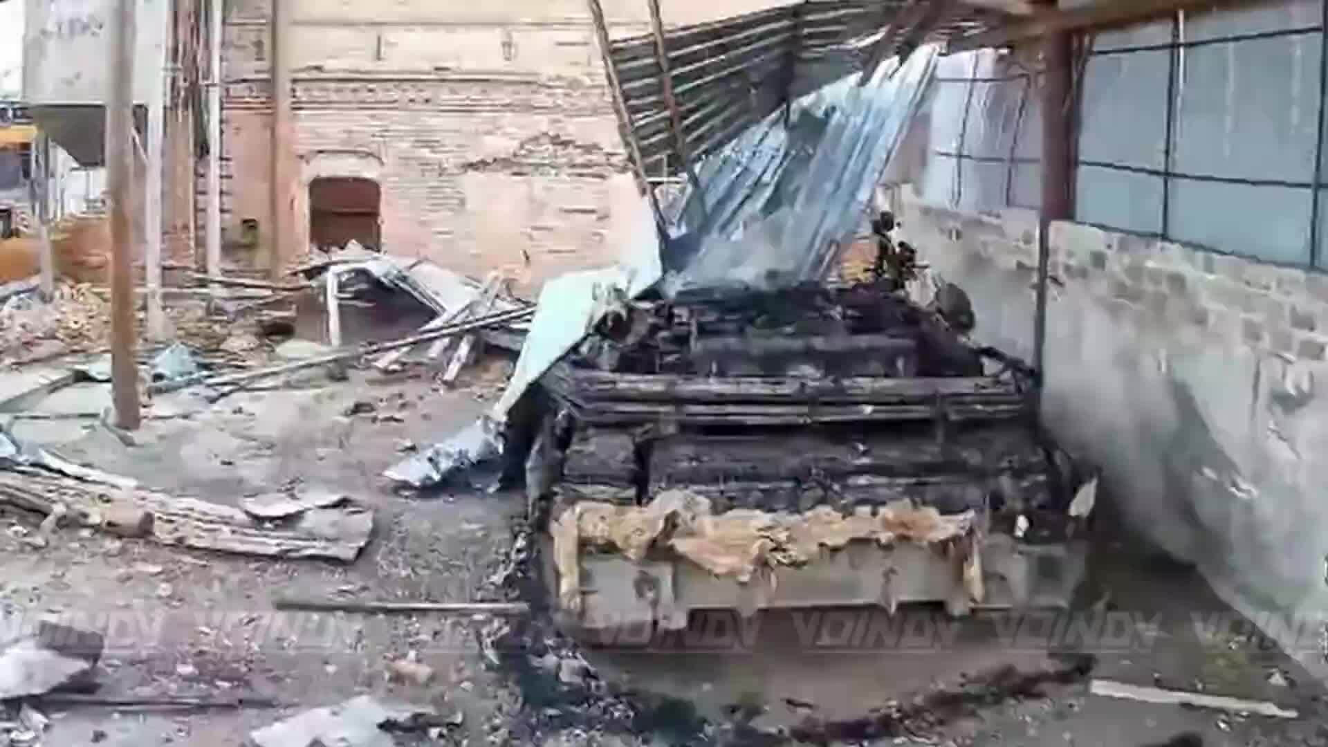 Chiến thuật 'búa tạ, cái nêm' giúp Nga tăng tốc tiến quân ở Zaporizhzhia