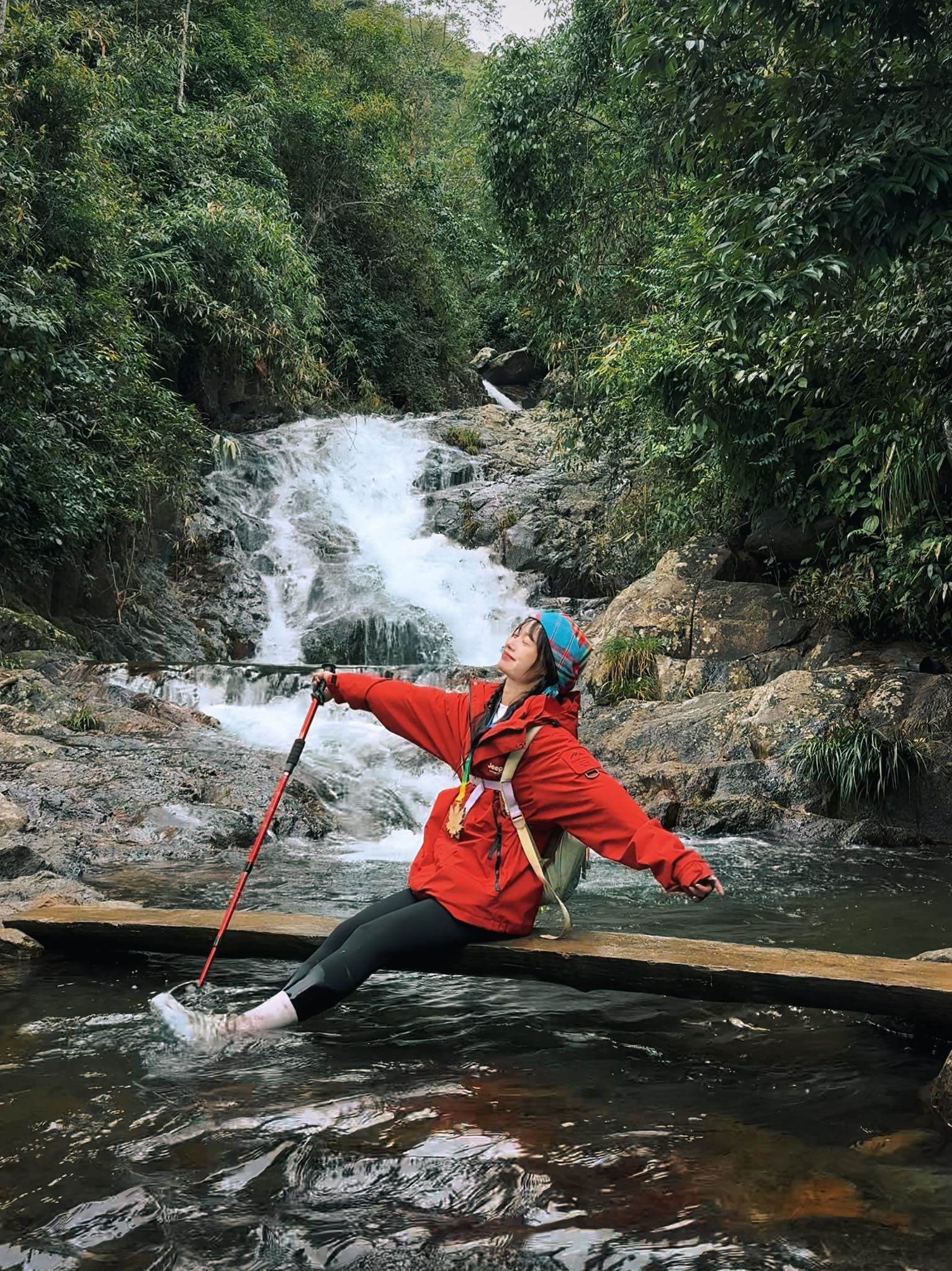 Chinh phục đỉnh Sa Mu 2.756 m giữa mây trời Tây Bắc - 1