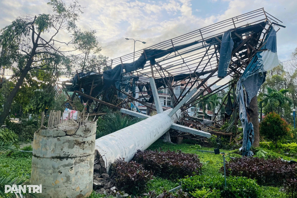 Chủ nhà hàng ở Quy Nhơn lạc giọng vì mất trắng 4 tỷ đồng sau bão Kalmaegi - 3