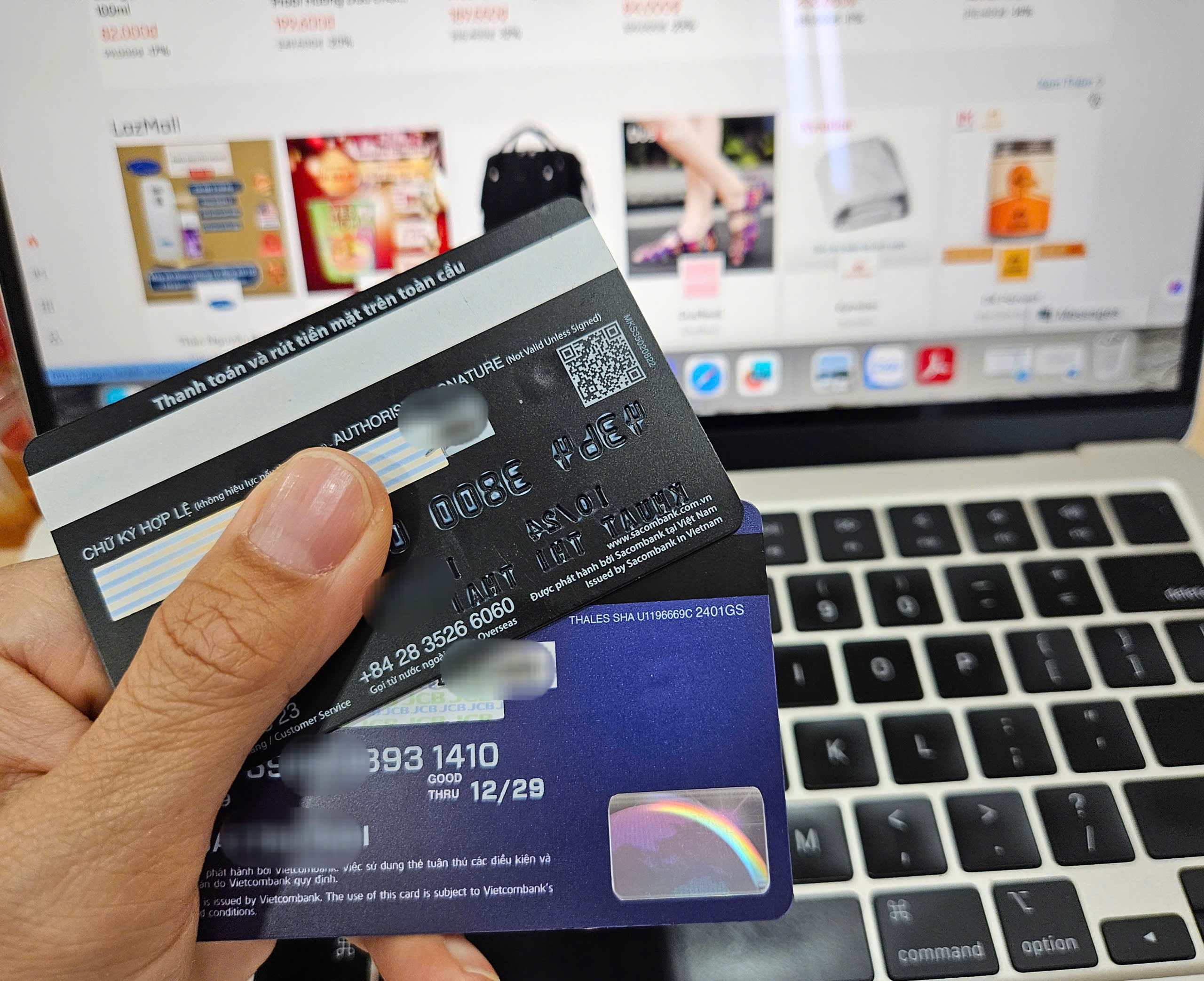 Chủ thẻ tín dụng bỗng dưng mất hàng triệu đồng lúc nửa đêm dù không giao dịch- Ảnh 2. Chủ thẻ tín dụng bỗng dưng mất hàng triệu đồng lúc nửa đêm dù không giao dịch- Ảnh 2.