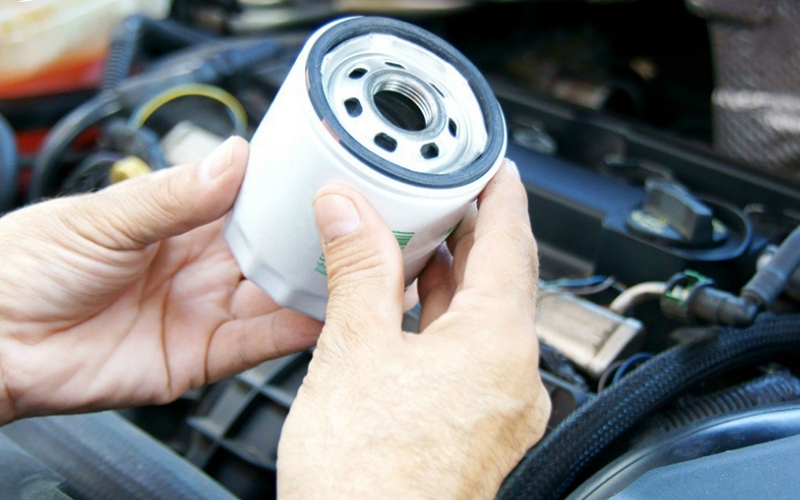 Chức năng quan trọng của lọc dầu động cơ ô tô, nhiều chủ xe thường bỏ qua - Ảnh 1.