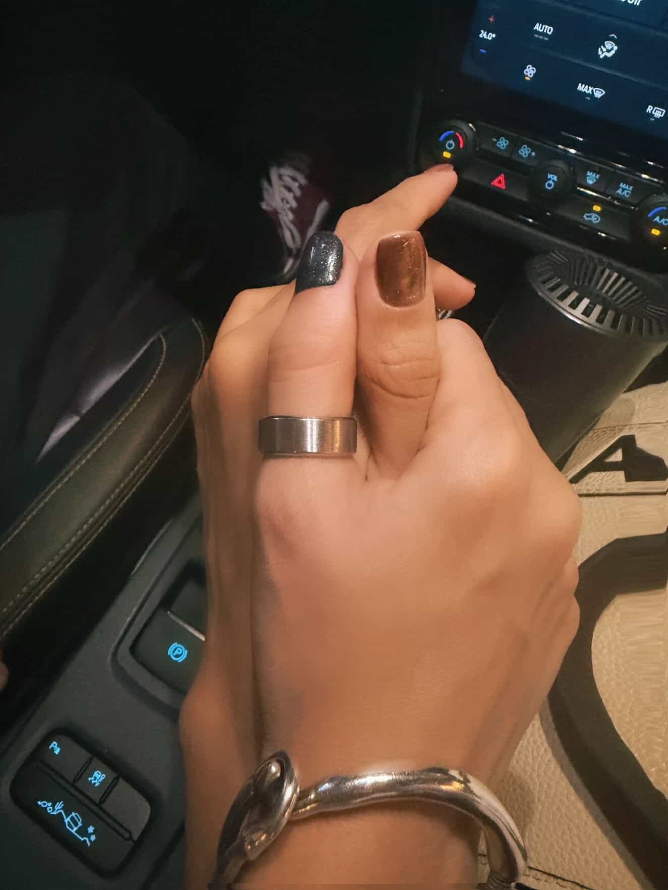 Chuyện gì đang xảy ra giữa NSƯT Kim Tuyến và Chị Đẹp Đồng Ánh Quỳnh?- Ảnh 1.