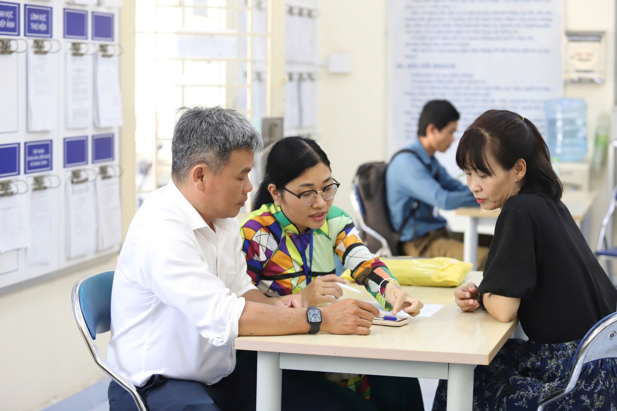 Còn bao nhiêu người trong số 146.847 người nghỉ việc theo Nghị định 178 chưa nhận tiền chế độ?- Ảnh 1.