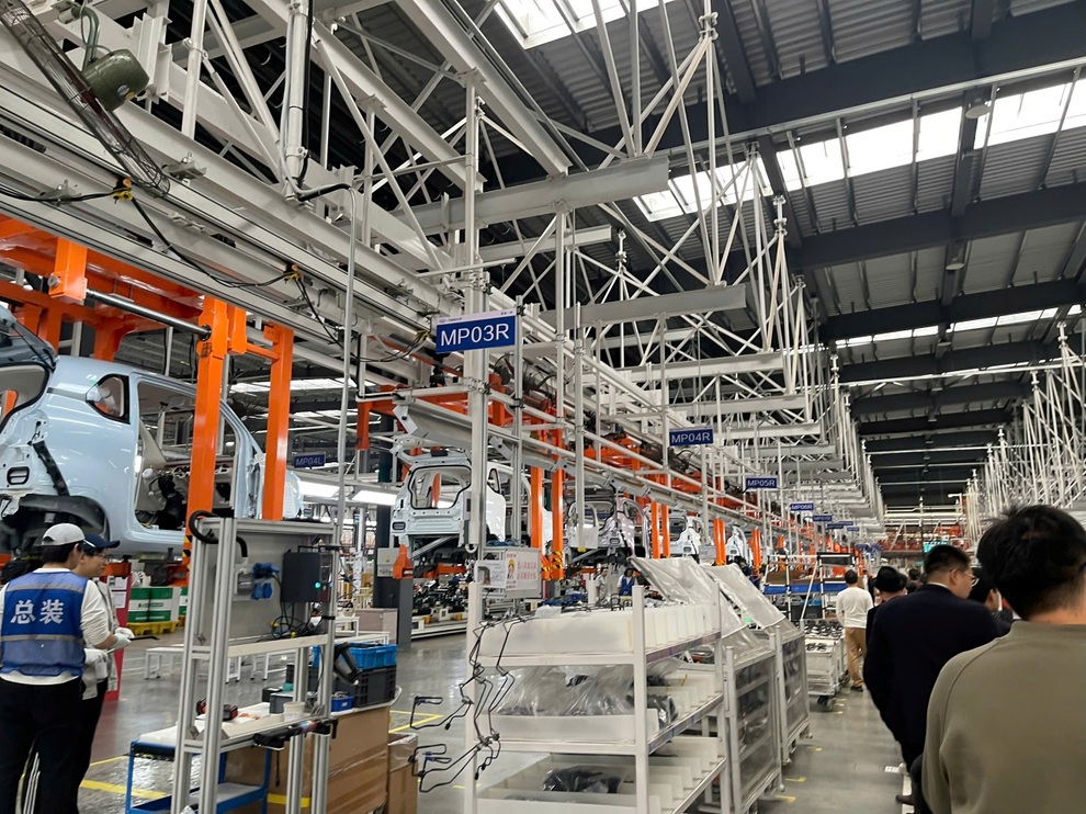 Công nghệ hiện đại bên trong nhà máy ô tô FAW Bestune - 1