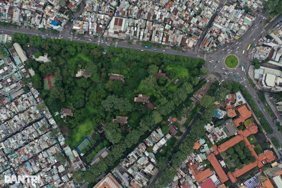 Công trình Vượt qua Covid-19 ở TPHCM là dịp tạo một biểu tượng tầm quốc gia - 1