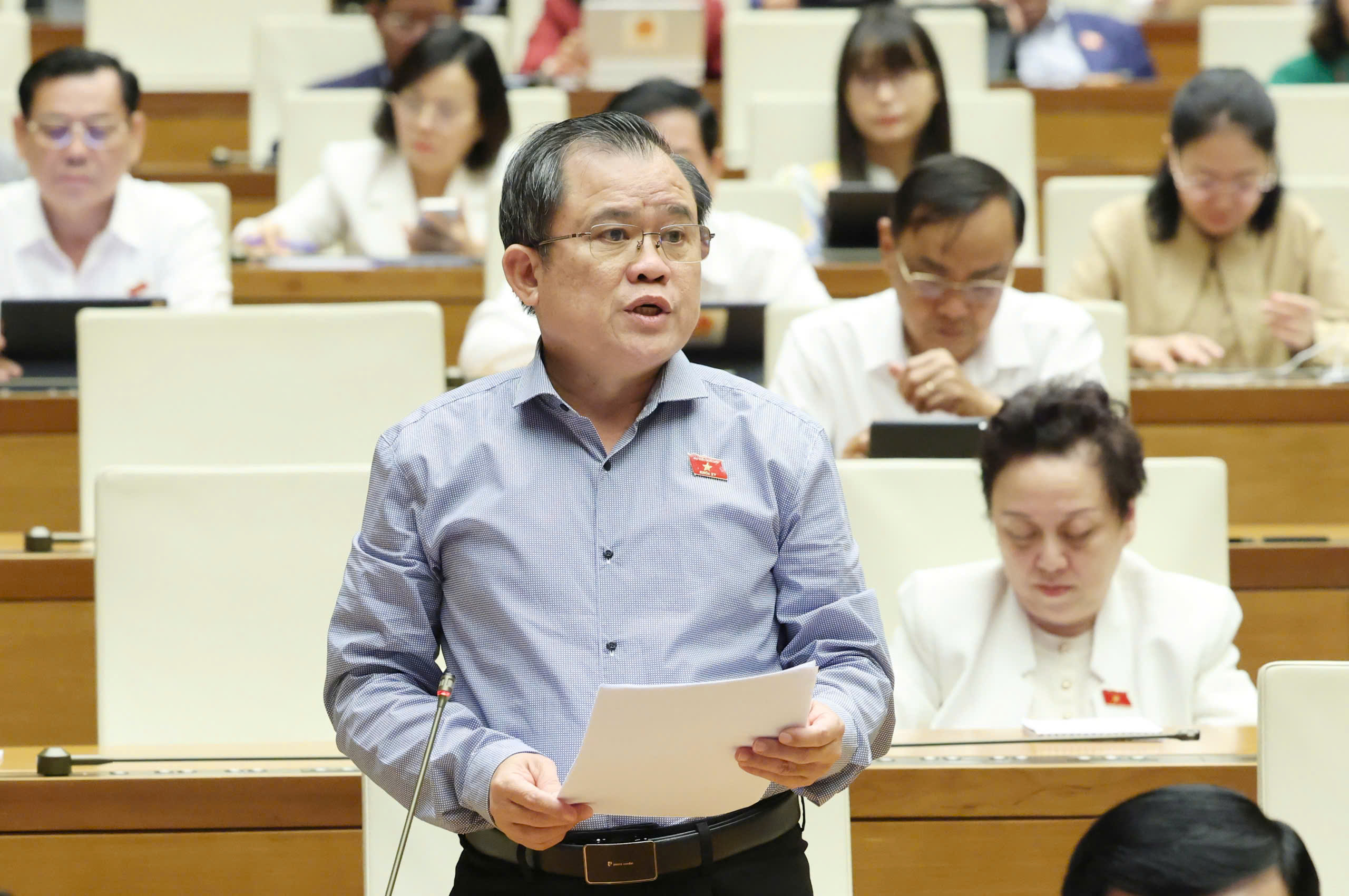 Mô hình thi hành án dân sự gặp bất cập , đại biểu Quốc hội đề xuất cải cách - Ảnh 1.