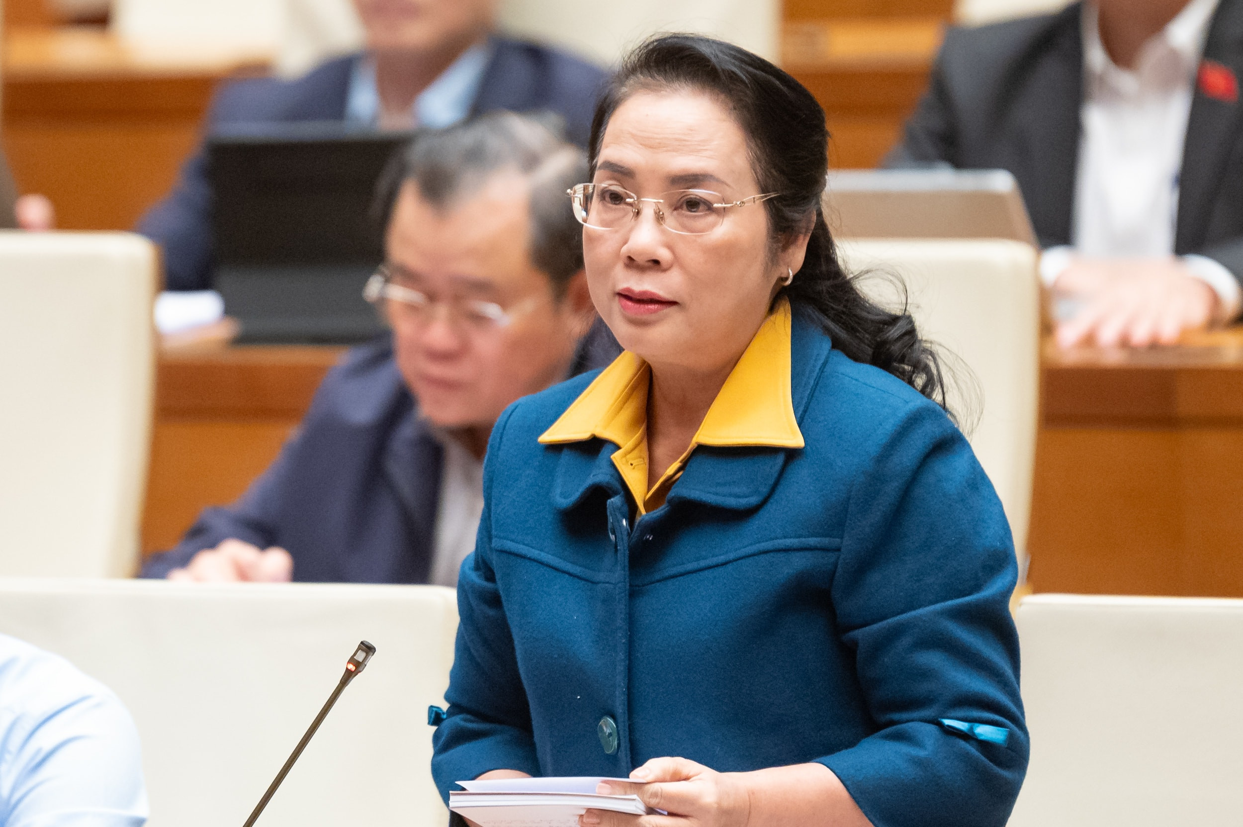 Đại biểu Quốc hội đề xuất miễn giảm thuế thu nhập cá nhân với vợ chồng sinh đủ hai con 1 Đại biểu Quốc hội đề xuất miễn giảm thuế thu nhập cá nhân với vợ chồng sinh đủ hai con - Ảnh 1.