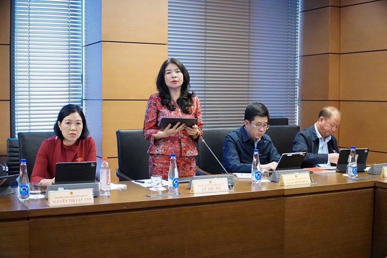 Đại biểu Quốc hội: AI sáng tác nhạc, làm bài tập, khiến con người 