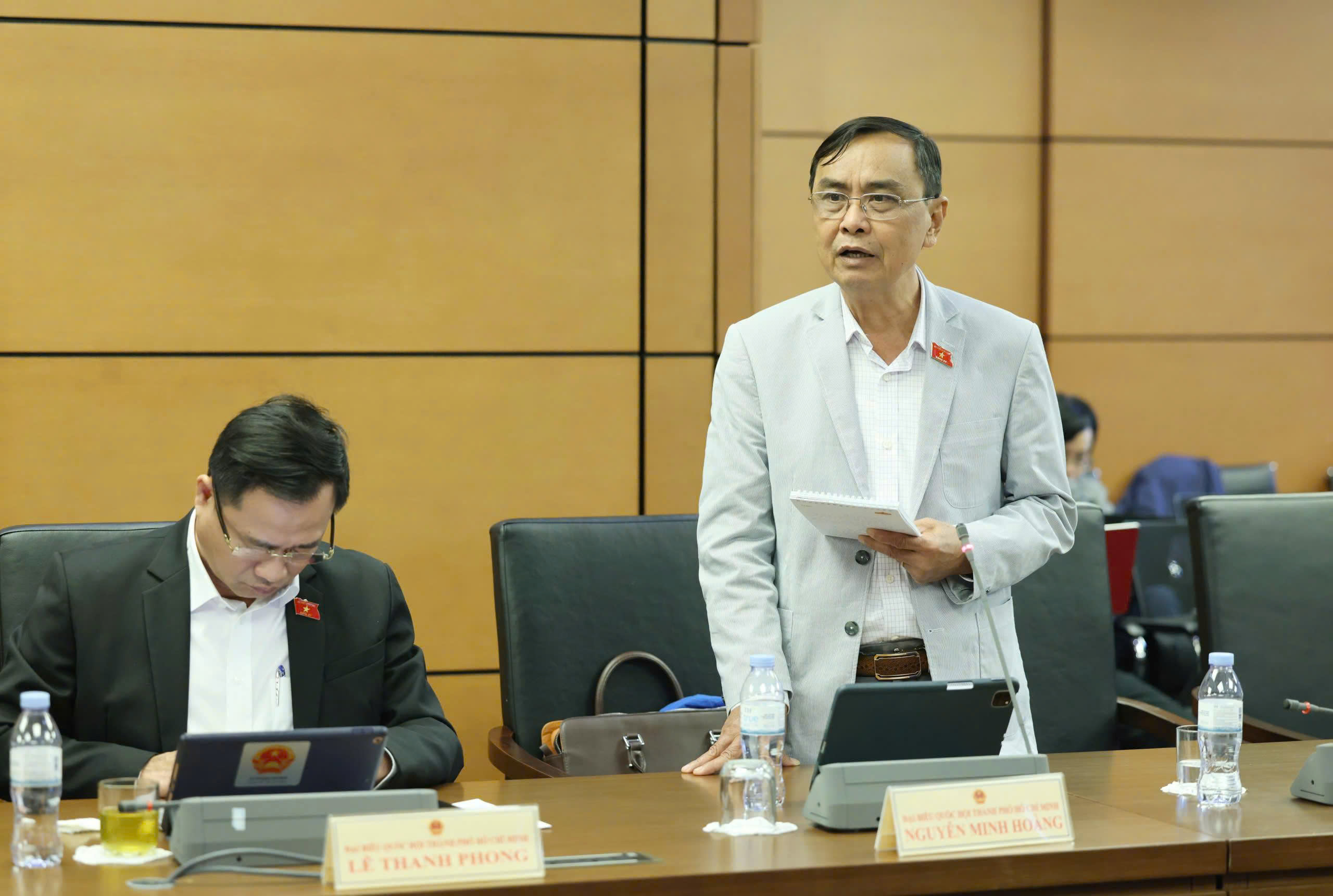 Đại biểu đề nghị cơ chế đặc thù để thực hiện đầu tư sân bay Gia Bình - Ảnh 1.