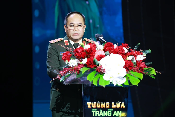 Đang làm thủ tục dẫn độ trùm lừa đảo Mr Hunter Lê Khắc Ngọ từ Philippines về nước 1 Lê Khắc Ngọ - Ảnh 1.