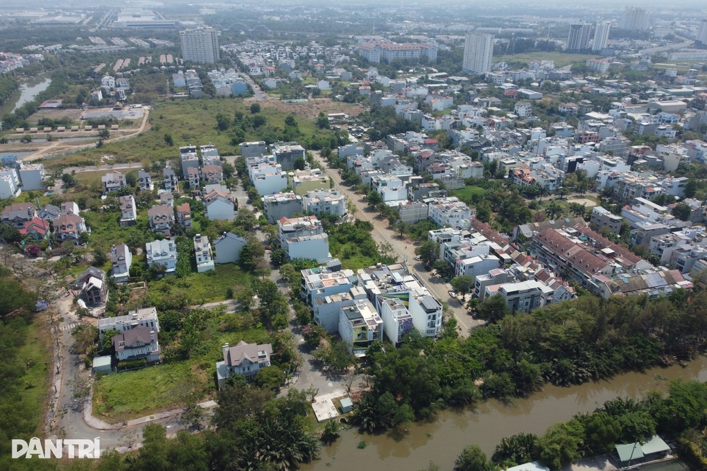 Đất sử dụng ổn định 10 năm được giảm 30% tiền sử dụng đất - 1