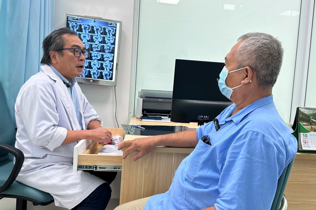 Dấu hiệu ban đêm cảnh báo căn bệnh ung thư dễ bị bỏ sót ở nam giới - 1