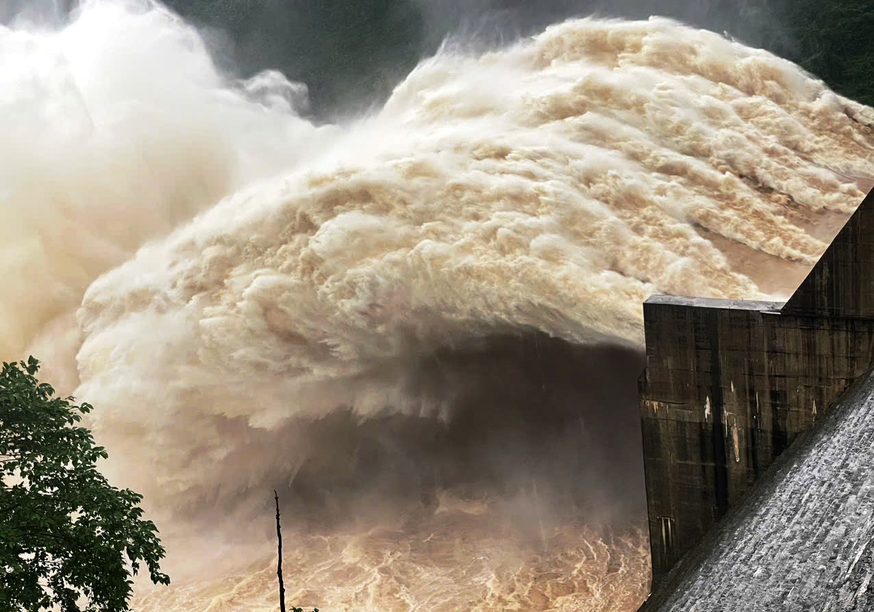 Đà Nẵng: Đề nghị tăng dung tích phòng lũ hồ thủy điện lớn nhất có thể- Ảnh 1.