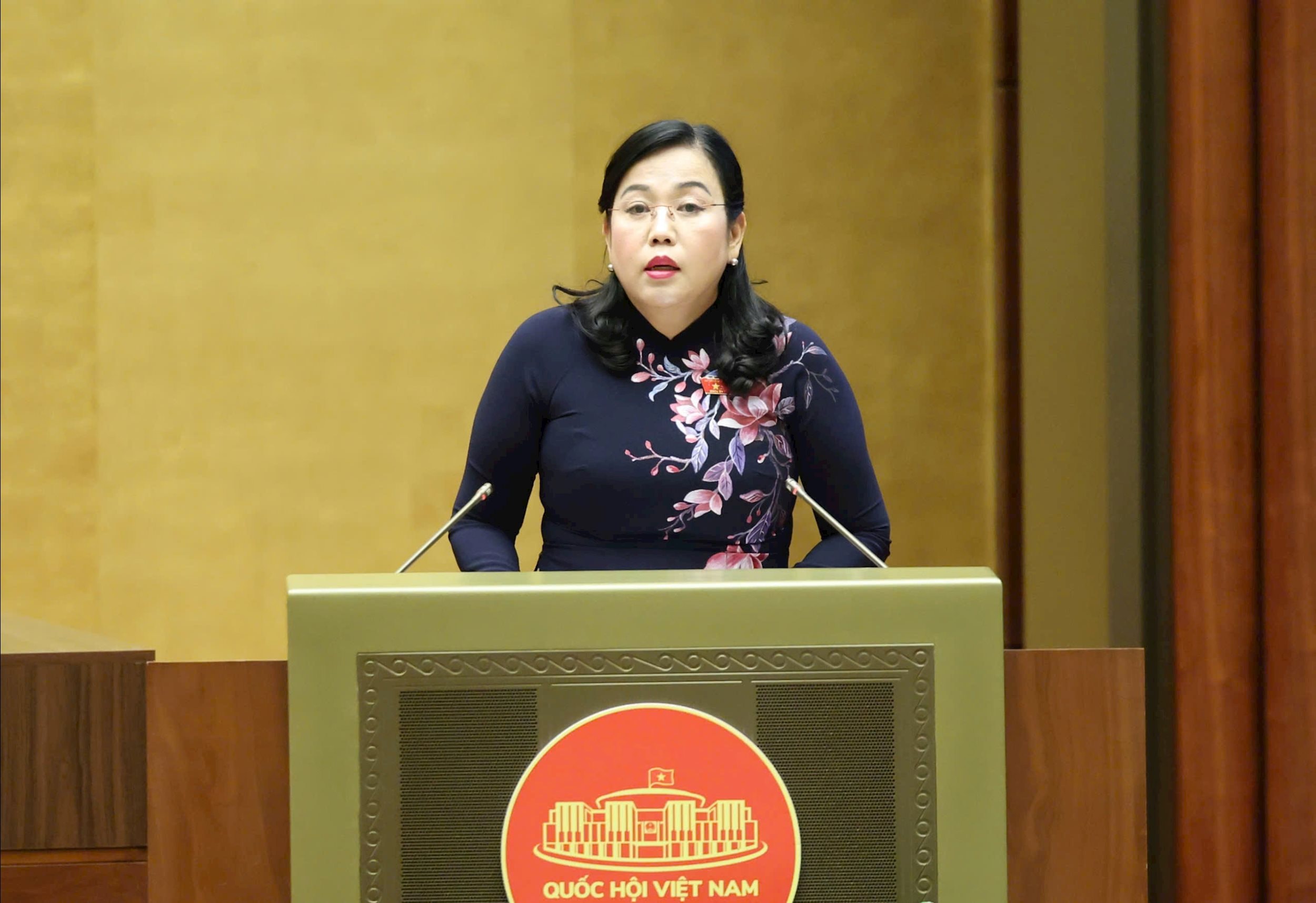 Đề xuất phạt 2 tỉ đồng với hành vi sử dụng AI tạo nội dung giả mạo - Ảnh 2.