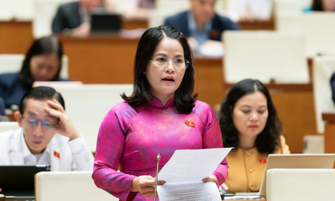 Đề xuất trợ cấp 12 tháng lương cho viên chức thất nghiệp do sắp xếp