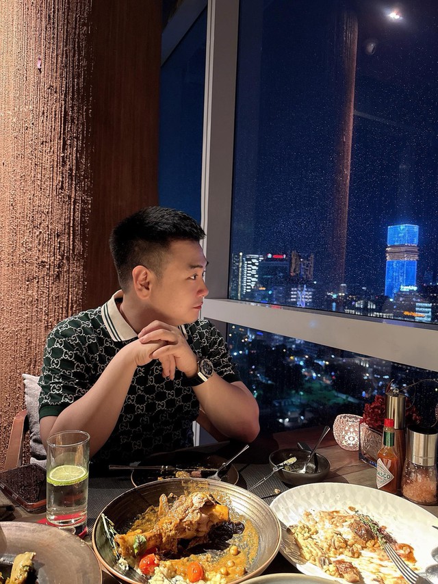 Dien mao bat ngo cua thieu gia Sai thanh sau