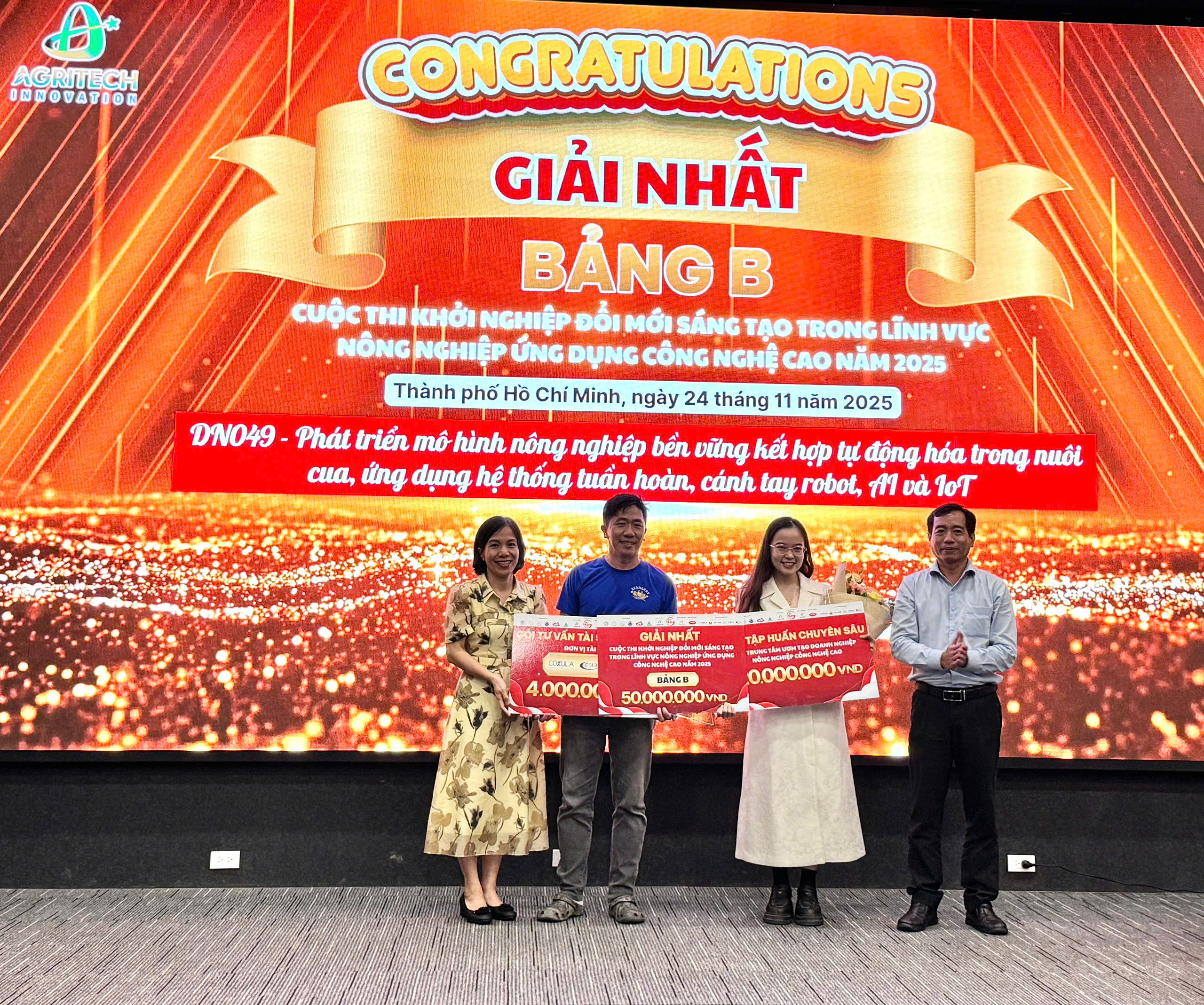 Độc đáo với dự án 'nuôi cua bằng AI, cho cua ăn bằng robot' đạt giải khởi nghiệp 1 dự án - Ảnh 1.