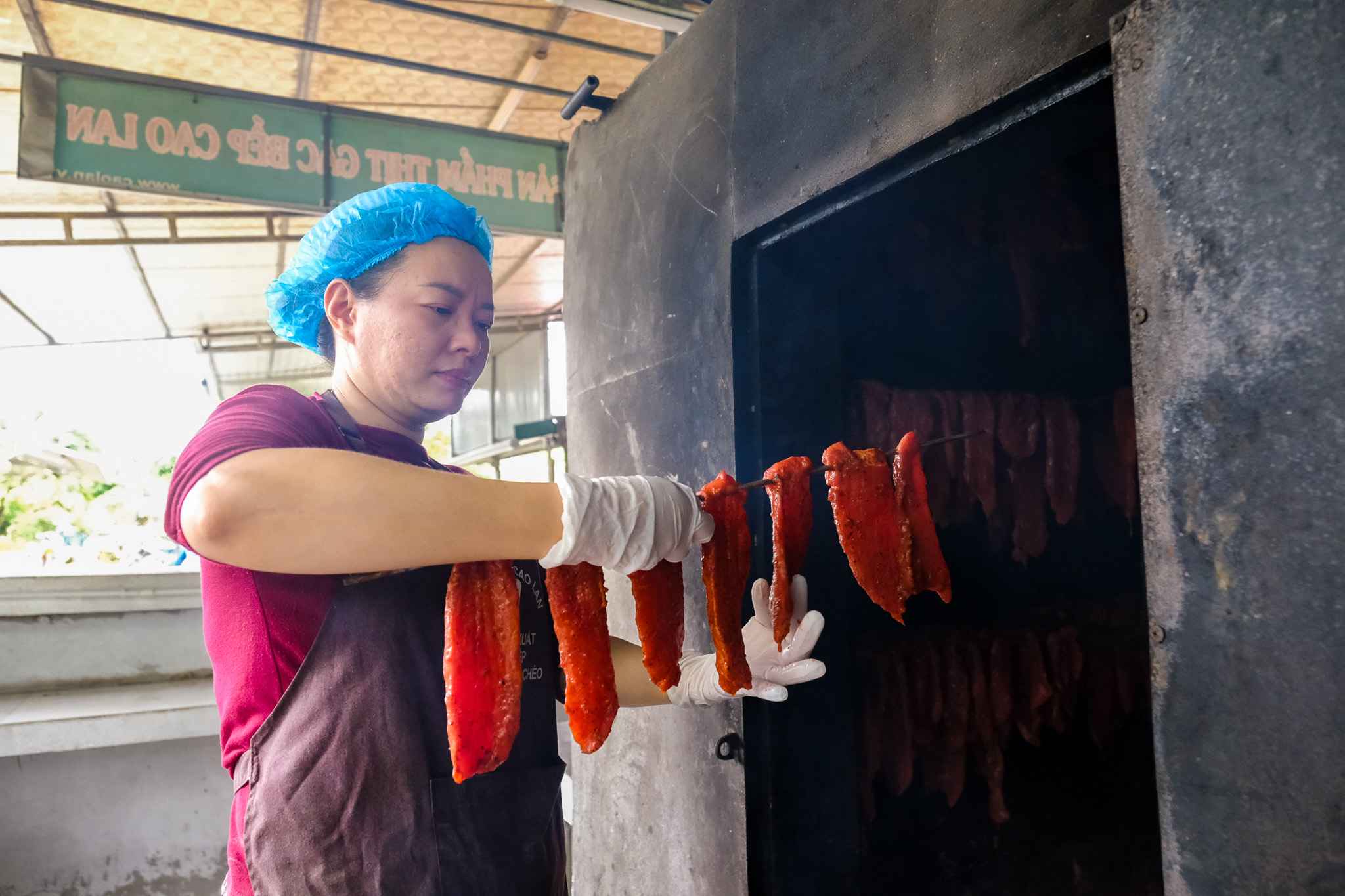 thịt gác bếp - Ảnh 1.