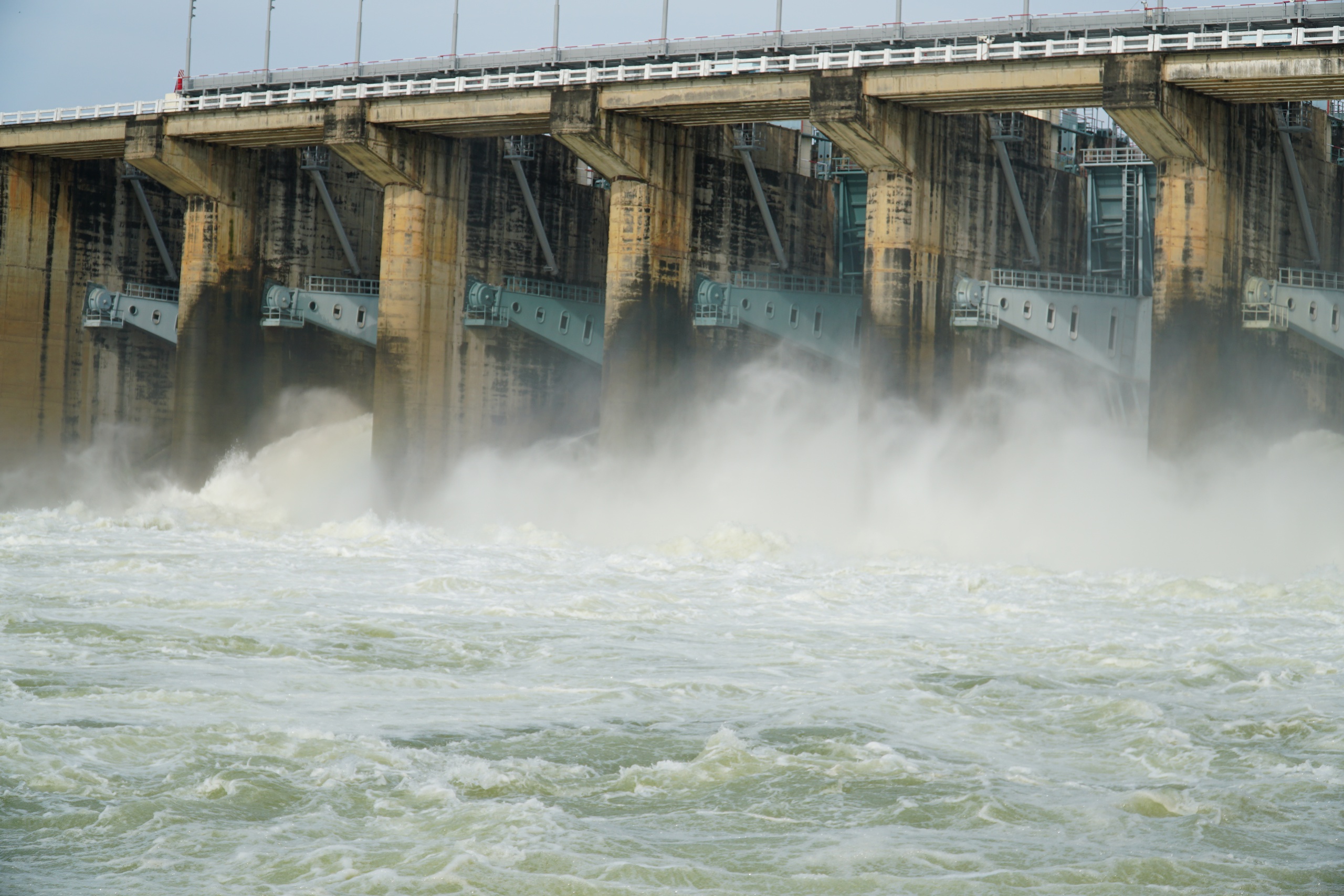 Đồng Nai đề nghị 17 thủy điện cung cấp thông tin xả lũ- Ảnh 1. Đồng Nai đề nghị 17 thủy điện cung cấp thông tin xả lũ- Ảnh 1.