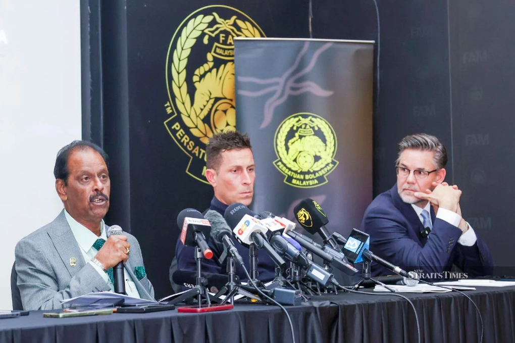 Động thái cho thấy bóng đá Malaysia chưa buông xuôi vụ kiện FIFA lên CAS - 1
