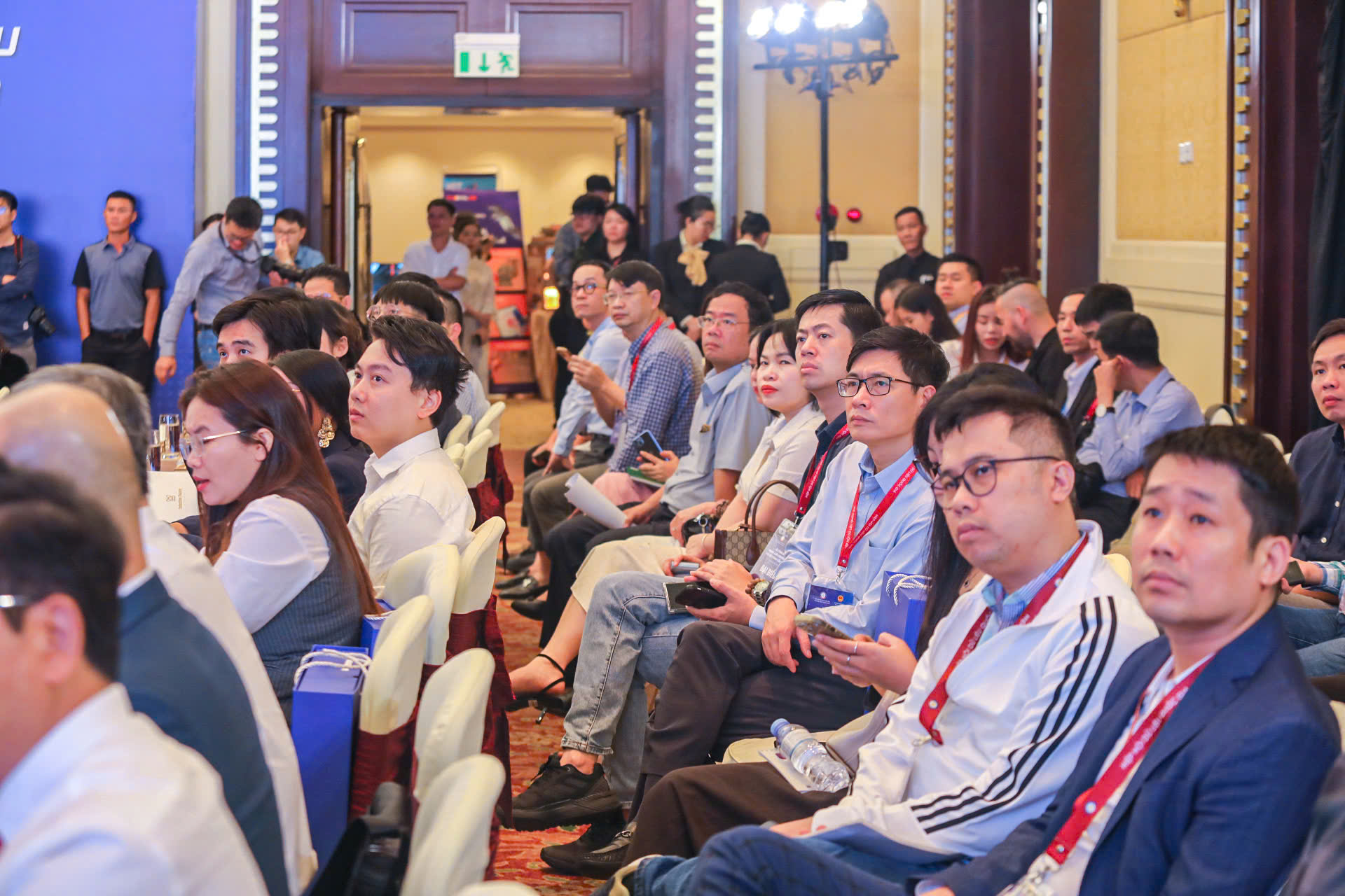 Dữ liệu là 'trái tim' của chuyển đổi số, là 'bộ não' của kỷ nguyên vươn mình- Ảnh 1. Dữ liệu là 'trái tim' của chuyển đổi số, là 'bộ não' của kỷ nguyên vươn mình- Ảnh 1.