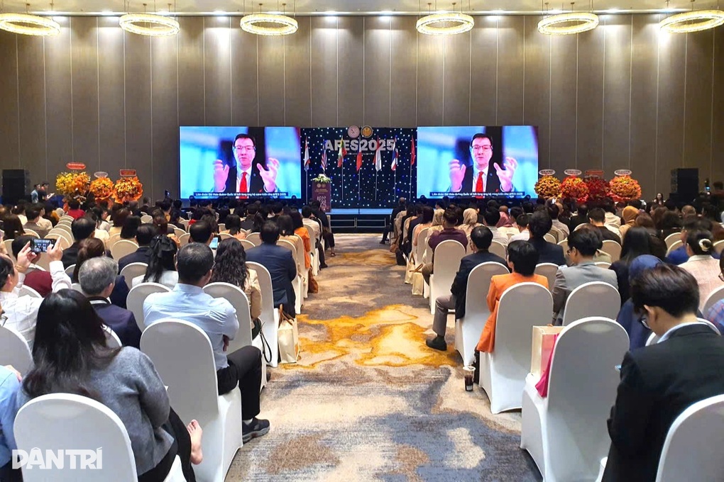 Gần 590 triệu người trưởng thành đang sống chung với bệnh đái tháo đường - 1