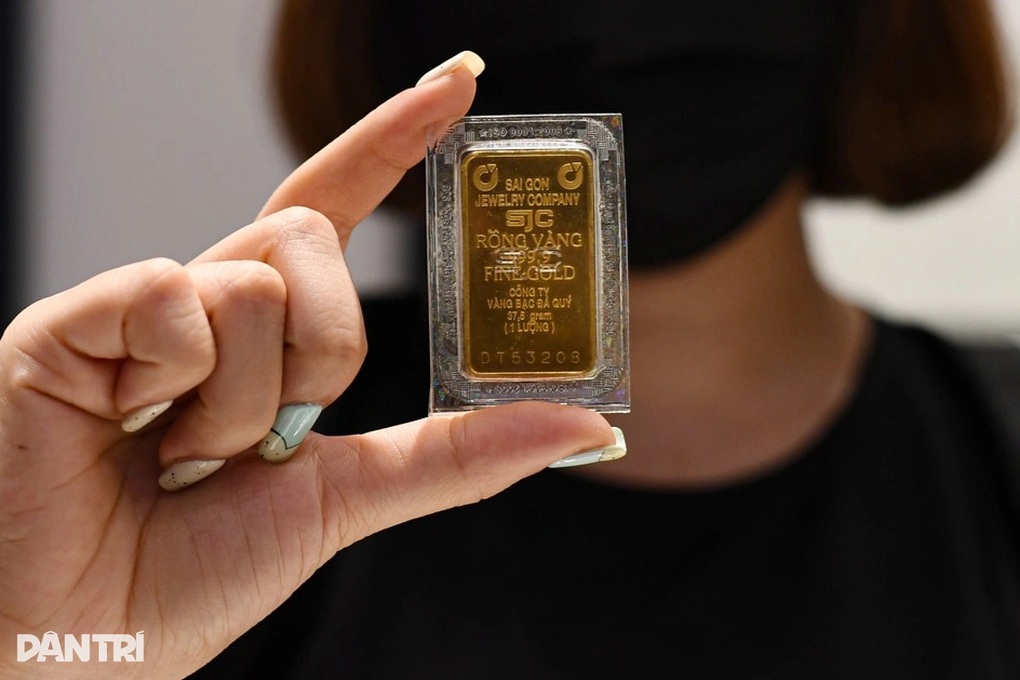 Giá vàng miếng giảm 1,2 triệu đồng/lượng - 1