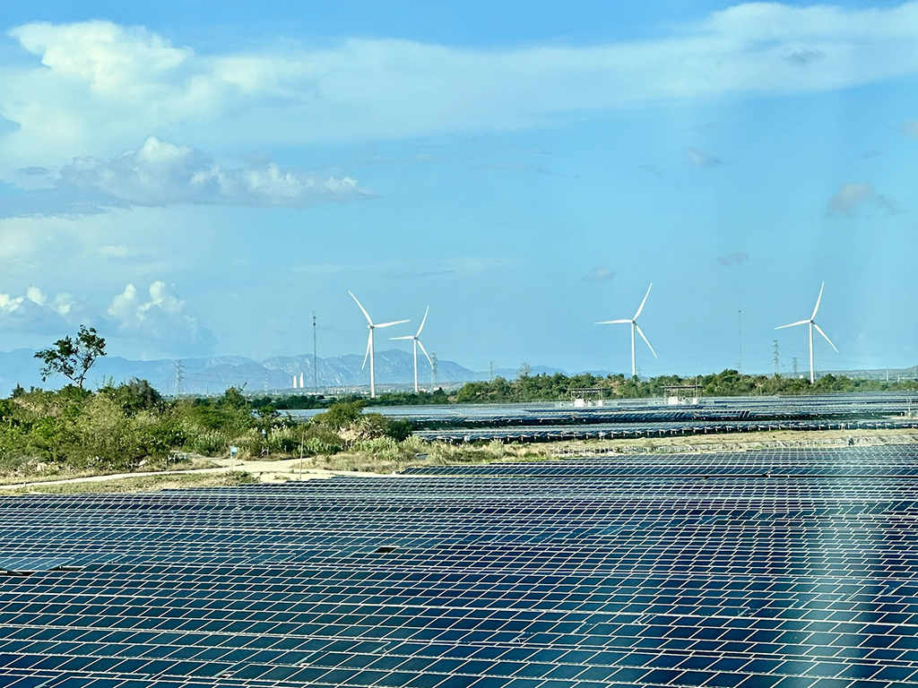 Giải bài toán cắt giảm điện khi nguồn dư thừa- Ảnh 1.