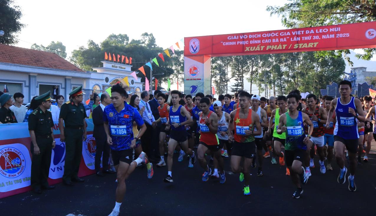 Giải việt dã leo núi ‘Chinh phục đỉnh cao Bà Rá’ sẽ có thêm nội dung trail- Ảnh 2.