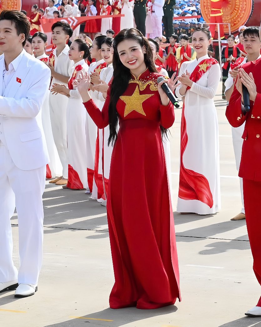 Giảng viên thanh nhạc đắt show nhất Việt Nam- Ảnh 1.