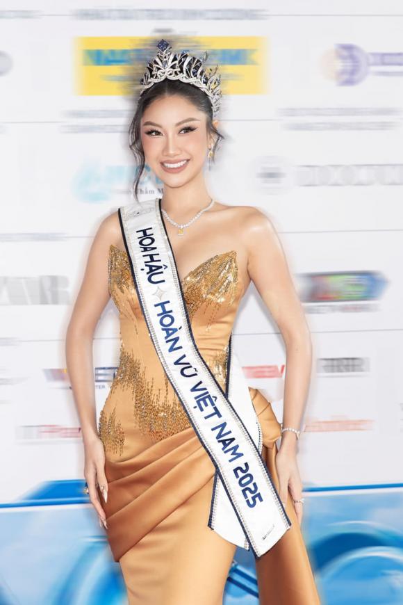 Miss Cosmo, sao Việt