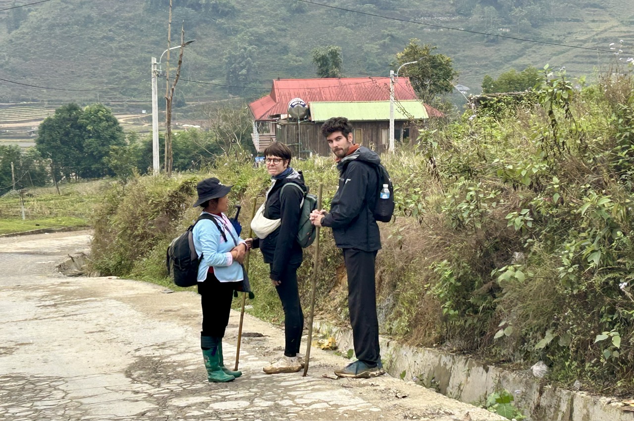 HTX Mường Hoa: Khởi nghiệp và chuyển đổi số từ giấc mơ của bà Sùng Thị Lan - Ảnh 2.