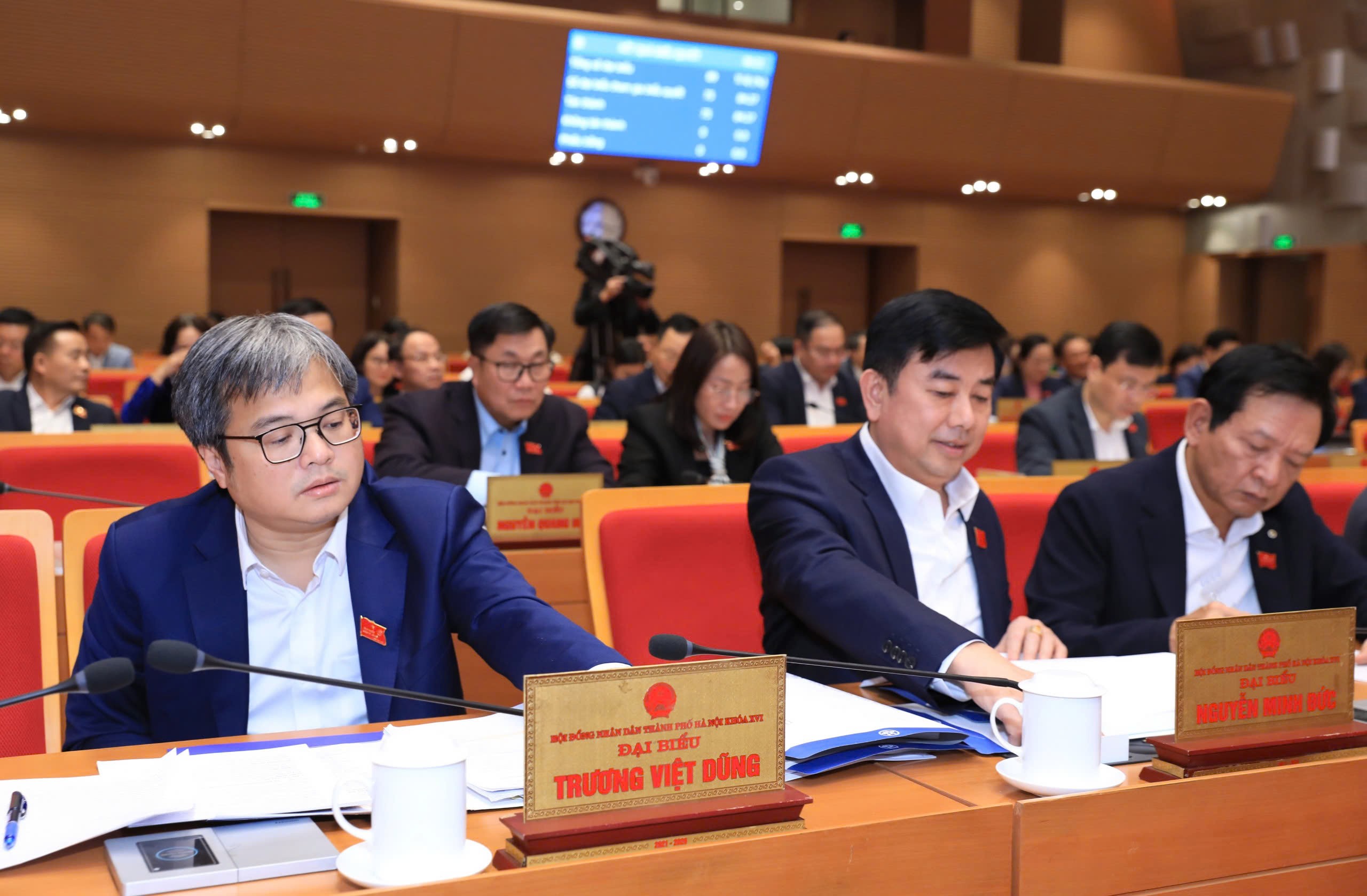 Hà Nội cấm xe máy xăng theo khung giờ trong Vành đai 1 từ 1.7.2026- Ảnh 1.