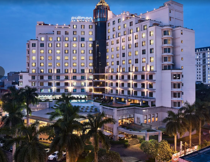 Trước phiên xử vụ đánh bạc tại khách sạn Pullman: Hai bị cáo bỏ trốn ra đầu thú- Ảnh 1.