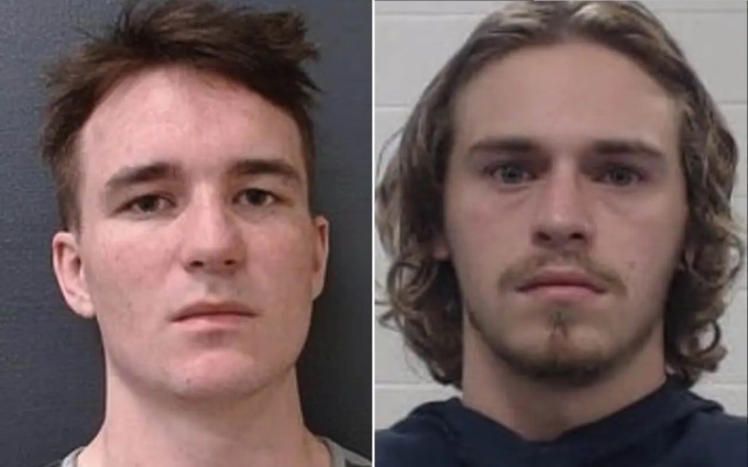 Tanner Christopher Thomas (trái) và Gavin Rivers Weisenburg. Ảnh: Collin County Sheriffs Office